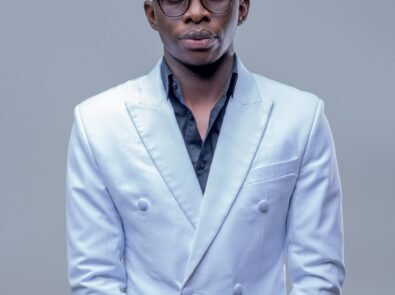 melvin-kioko-svGwIp_YcOU-unsplash